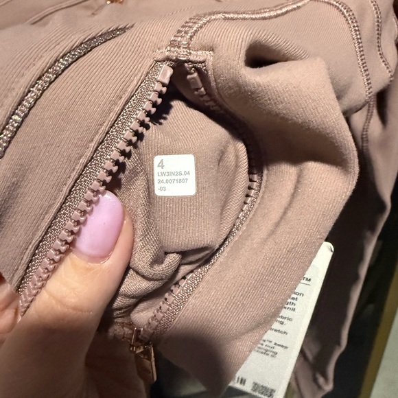 Lululemon Define Cropped Jacket - Twilight Rose / Rose Gold (Luon)*Sparkle - Picture 8 of 8